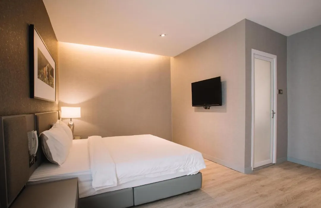 De Cyber Boutique Hotel-1